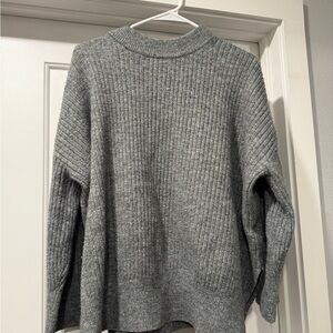 H&M Gray Ribbed Turtleneck Sweater
